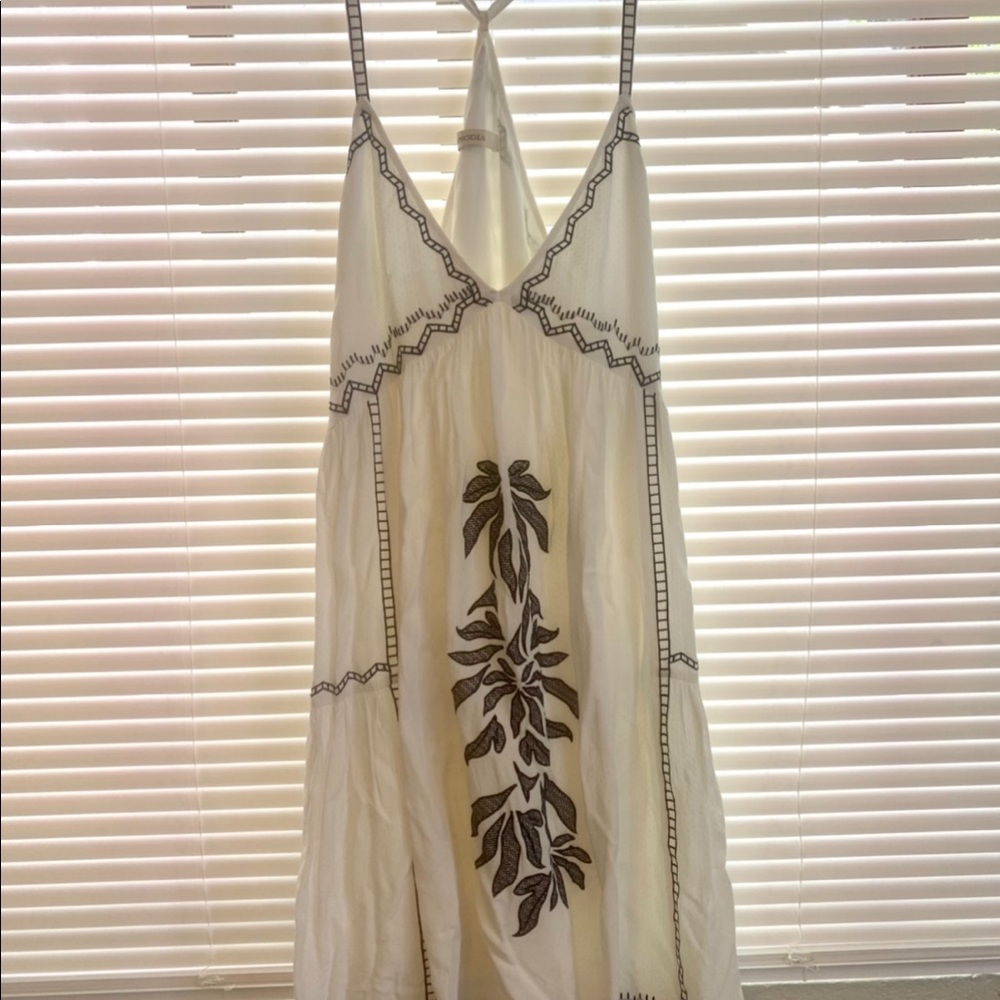White boho dress
